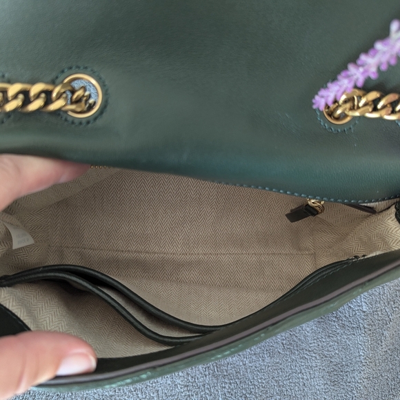 Tory Burch Small Dark Green Kira Chevron Crossbody - Picture 8 of 9